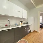 Peaceful Cozy Flat • Perfect For Relaxation *